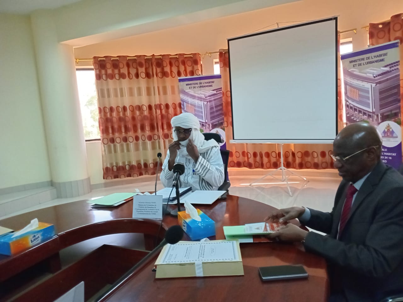 48ème session du conseil d’administration de l’OMH : Le ministre salue les efforts déployés par la Direction